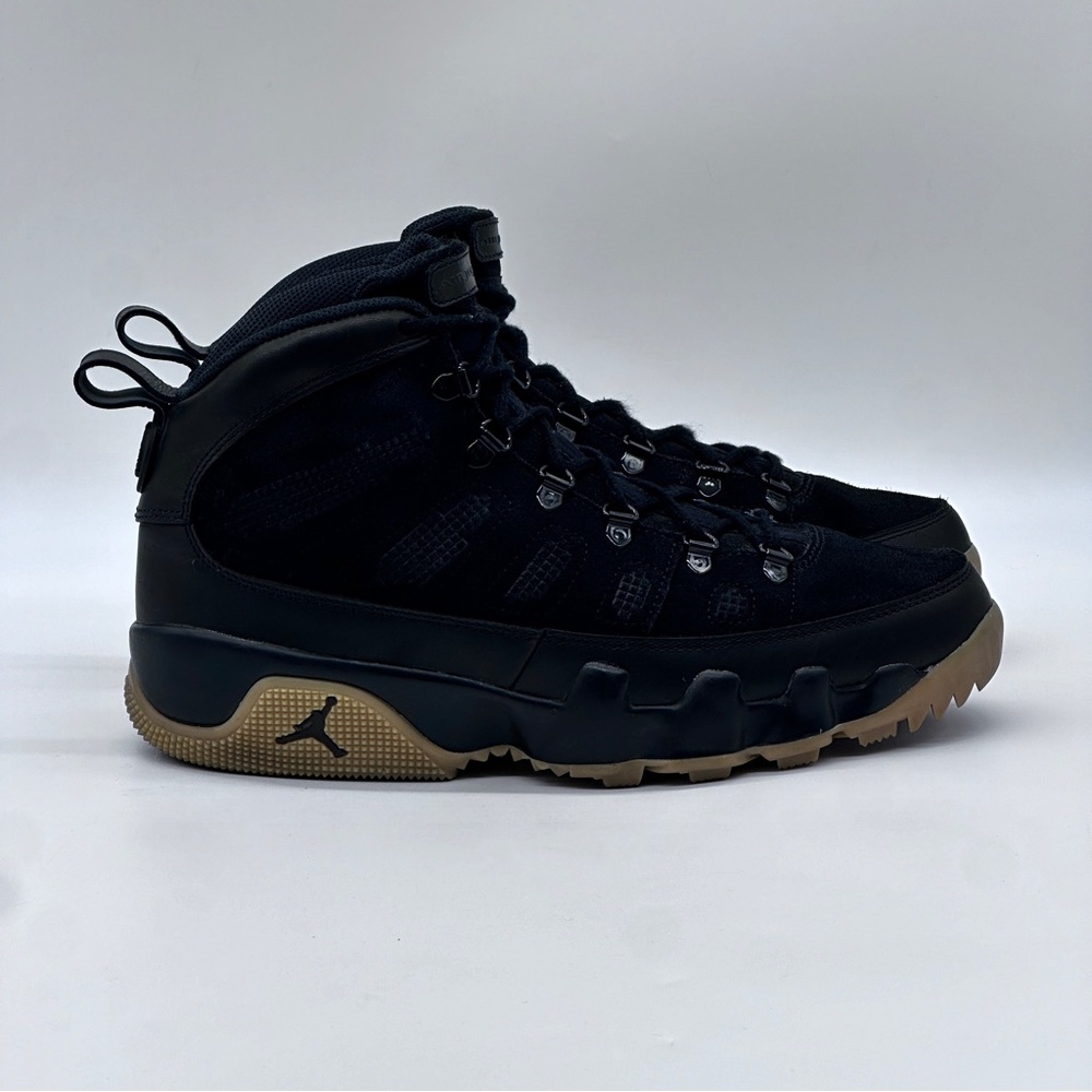 Nike Air Jordan 9 Retro NRG Black Gum Sneakers. Size 11